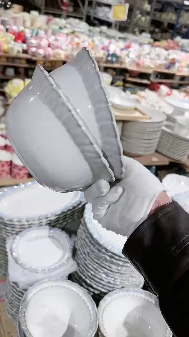 【闪购商品】瓷片2个烟蓝面碗微瑕 凑满20元包邮