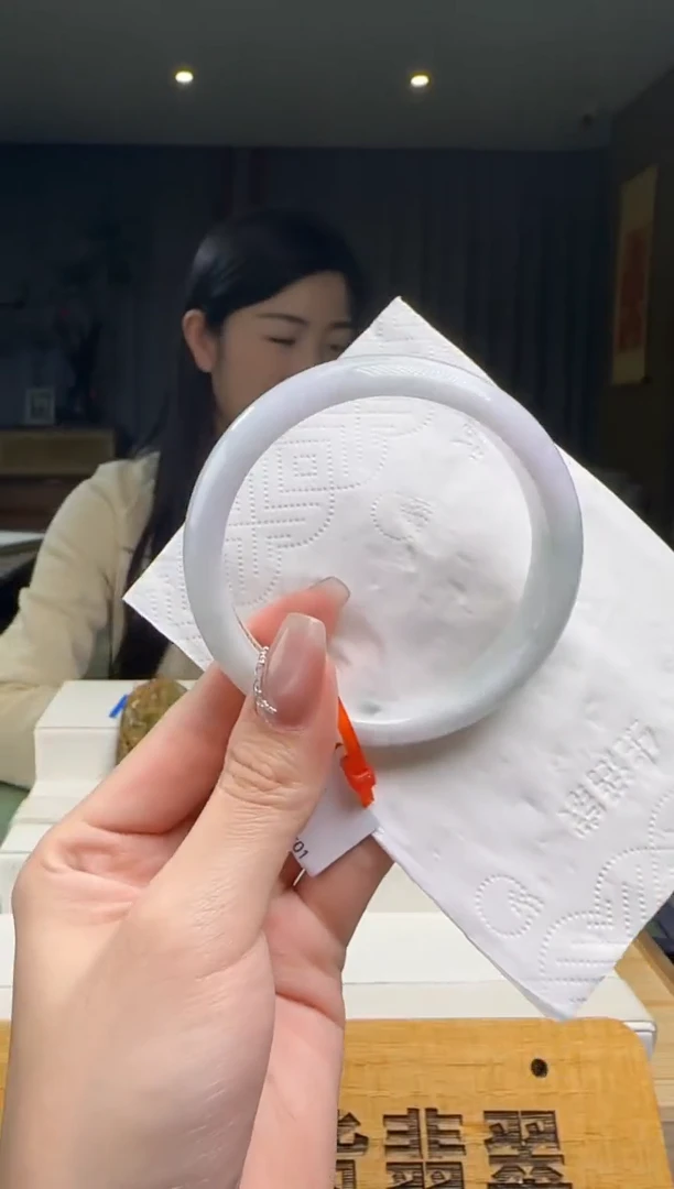 【闪购商品】翡翠手镯未镶嵌CC@@960Q1J12301