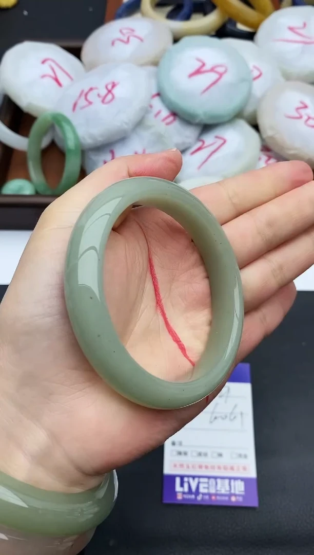 未镶嵌手镯石英质玉27+60/61