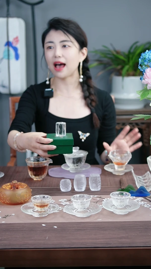 茶盏原矿水晶花朵造型盖置