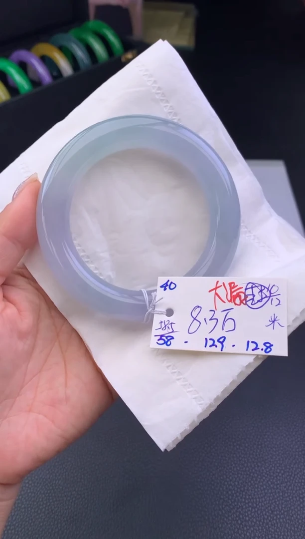 未镶嵌手镯翡翠连订金    假一赔三