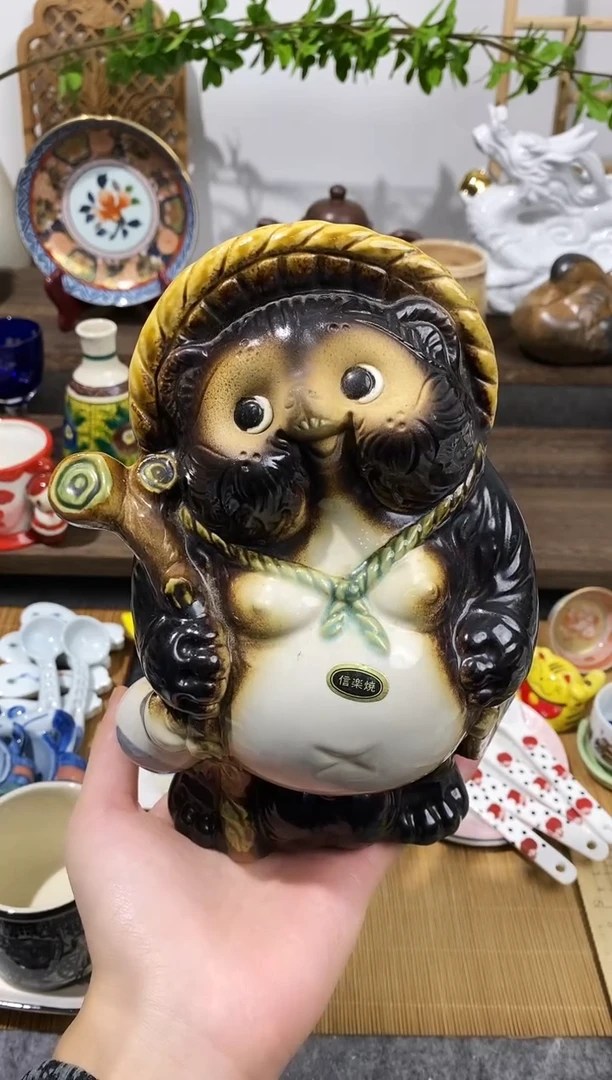瓷片信乐烧福狸摆件