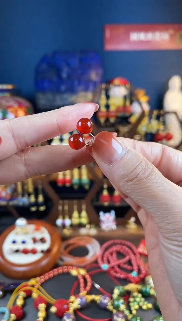 【闪购商品】玛瑙/玉髓耳钉银S925镶嵌耳钉