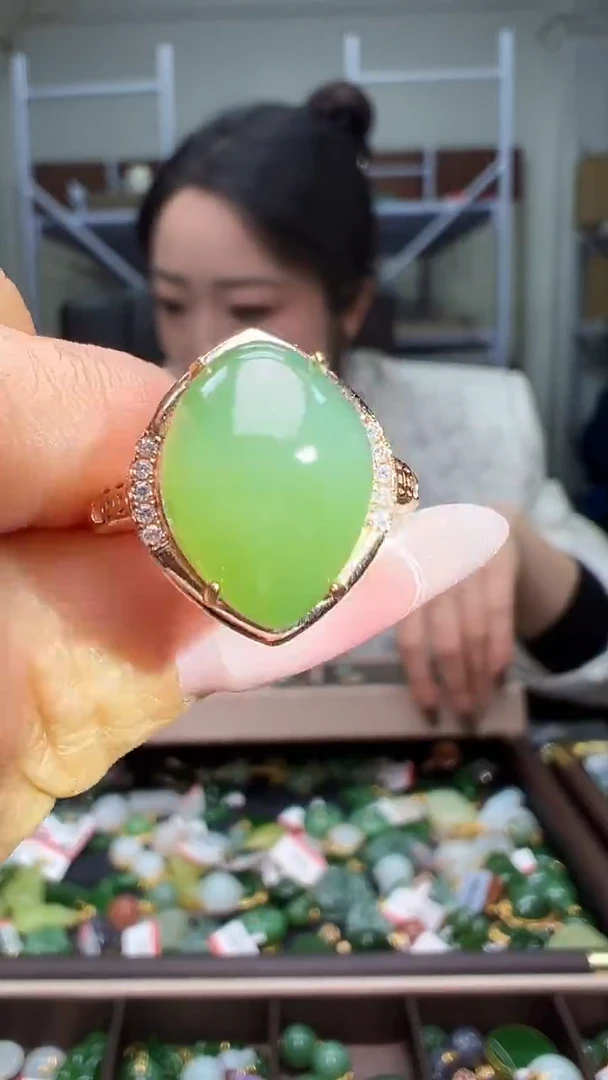 颈饰银S925镶嵌和田玉（多样性发货.发其一)12.28.73