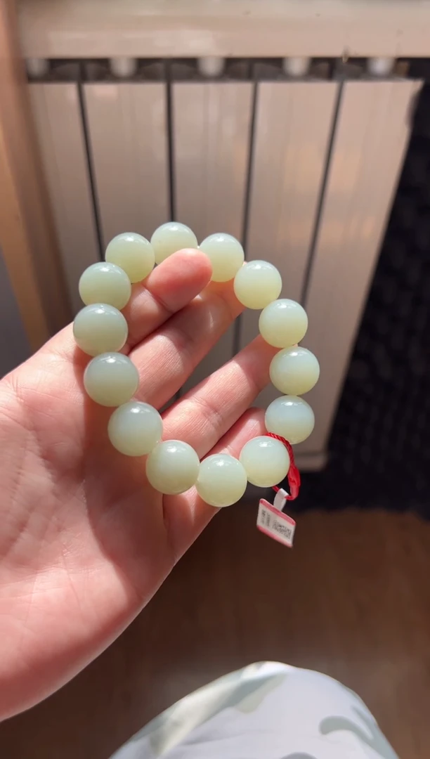 未镶嵌手串和田玉且末料青白玉手串卡16