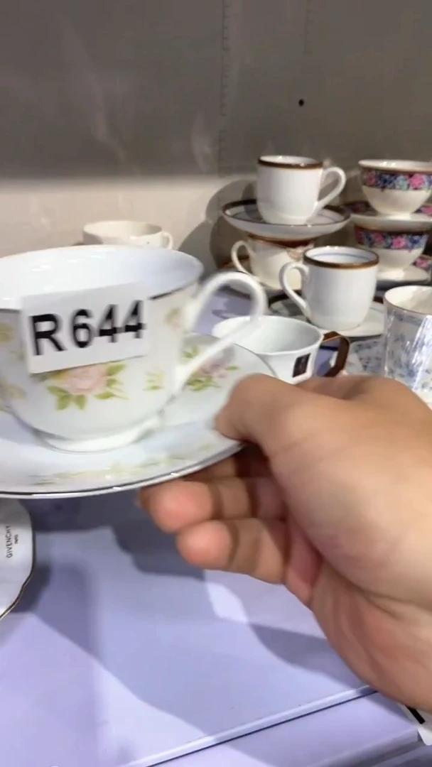 瓷片安*644  安逸 安逸