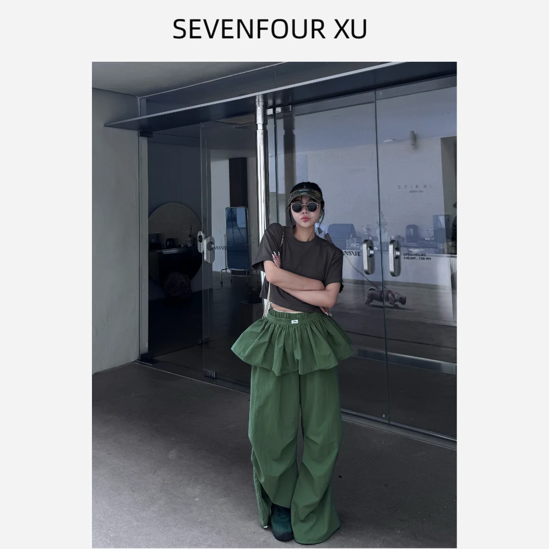 吉吉【时髦聚焦】重工薄款可做抹胸两穿松紧腰屁帘工装裤#2840 C106