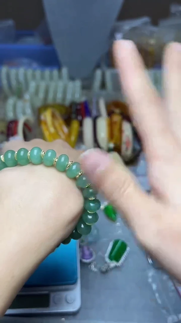 【闪购商品】东陵石手链合金手串