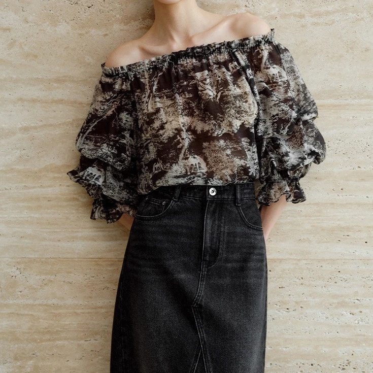 一字肩上衣-艾家商场同款复古气质水墨画衬衫5012