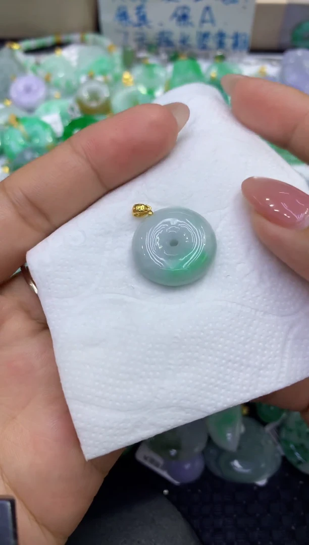 颈饰未镶嵌翡翠天然缅甸A货翡翠