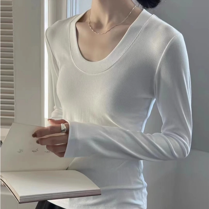高级感螺纹U领长袖打底衫女秋冬新款纯色简约百搭低领别致上衣ins