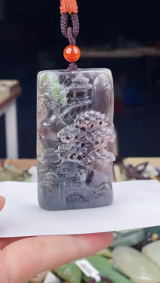 颈饰未镶嵌和田玉1