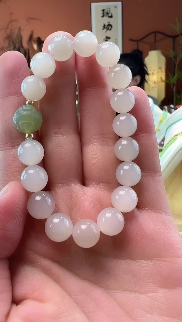 【闪购商品】和田玉手串18K金镶嵌藕粉10mm