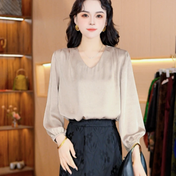 7117-3新款女士小衫