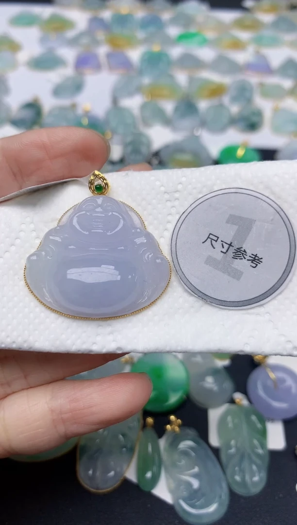 翡翠18K金镶嵌颈饰天然缅甸A货翡翠