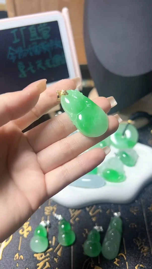 颈饰未镶嵌翡翠所见即所得，一图一物