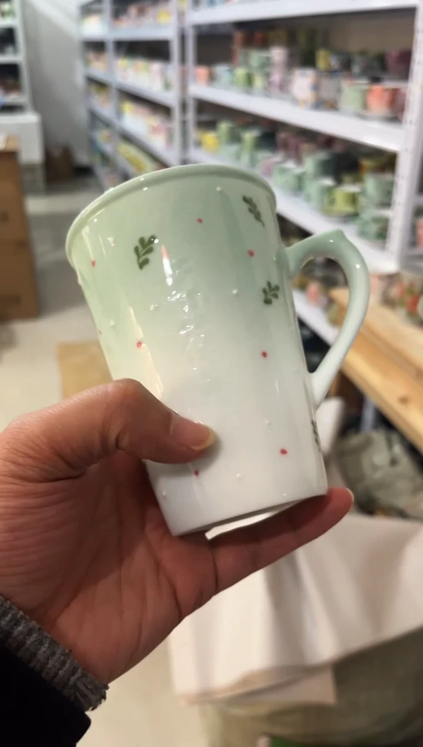 微瑕手绘景德镇餐饮具玲珑