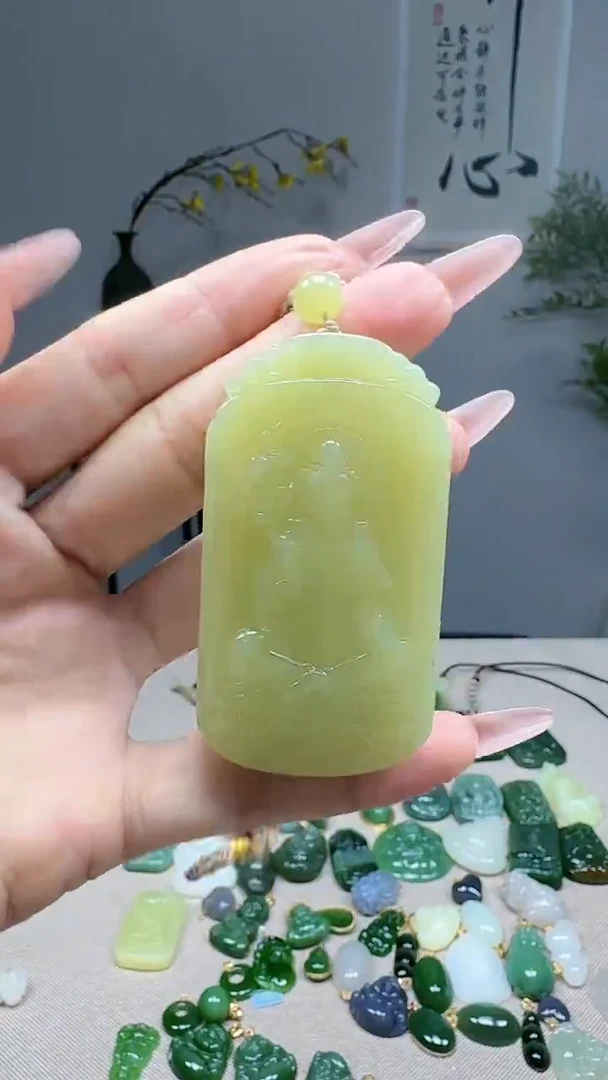 未镶嵌和田玉挂件1