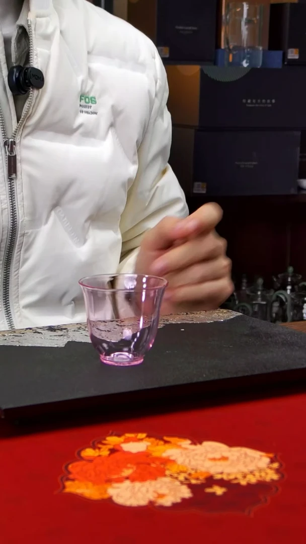 【闪购商品】禾器幻彩韵杯浅粉