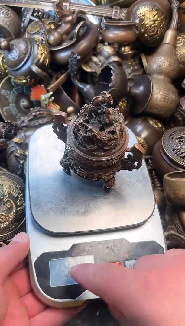 精美铜器 点击下单