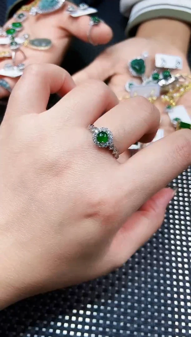 【闪购商品】翡翠戒指未镶嵌111111111