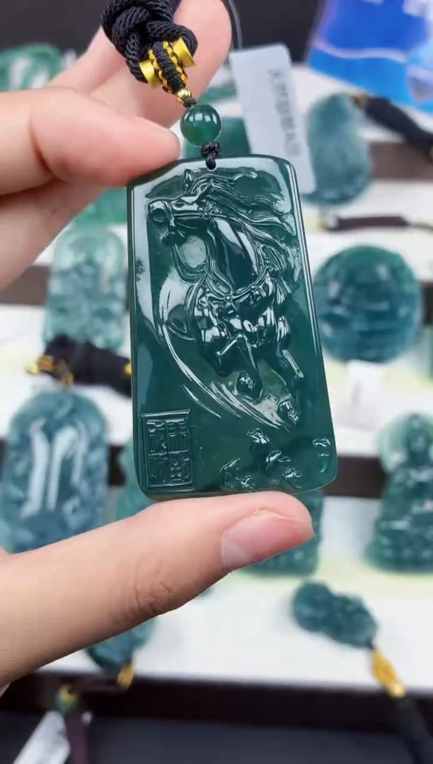 颈饰未镶嵌翡翠DLZ25121061