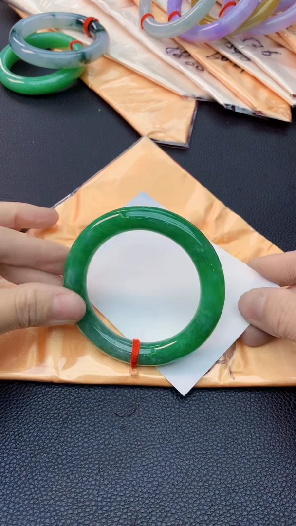 未镶嵌手镯翡翠0735052786