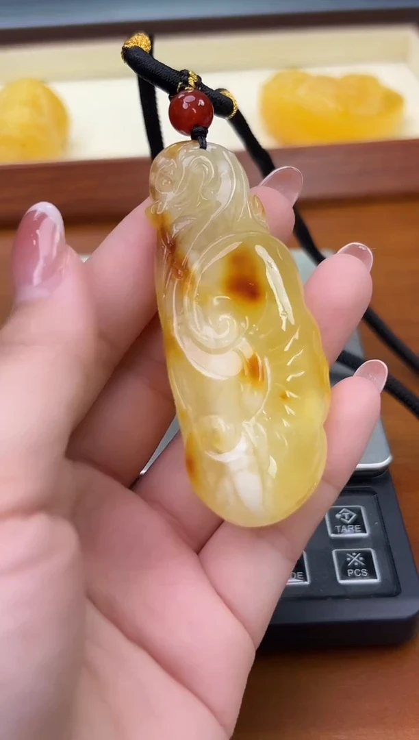 未镶嵌蜜蜡裸石琥珀蜜蜡吊坠