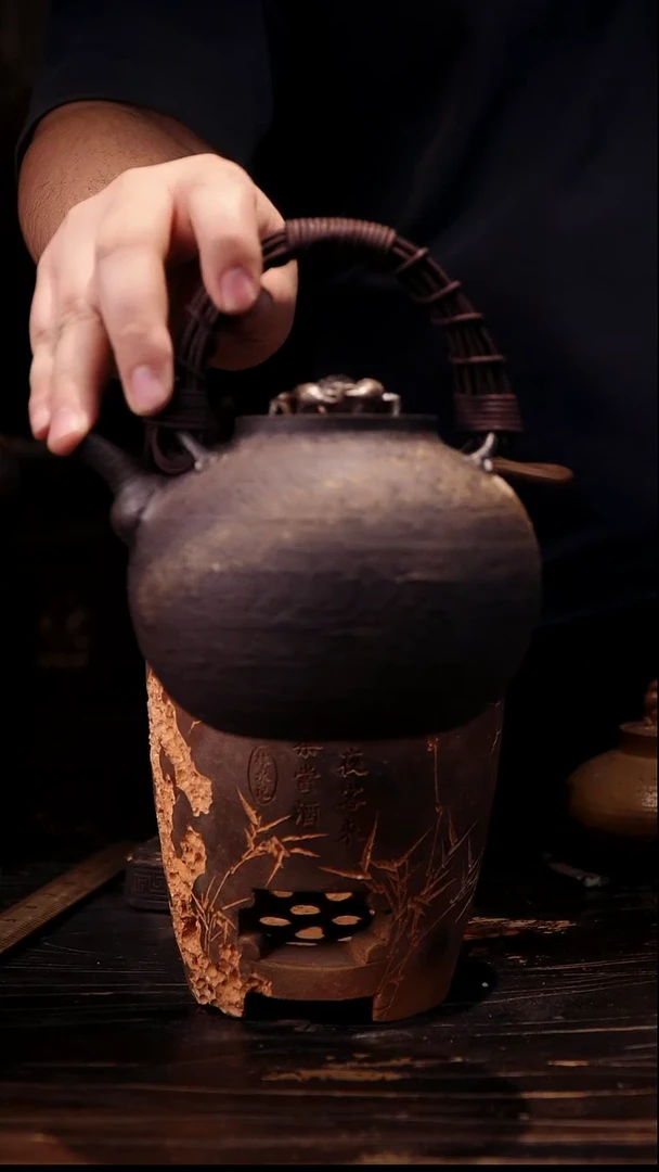 纯手工黑陶螃蟹提梁