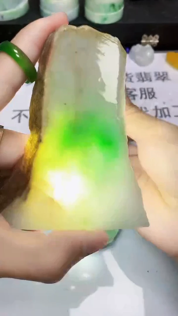 翡翠裸石缅甸天然翡翠A货934