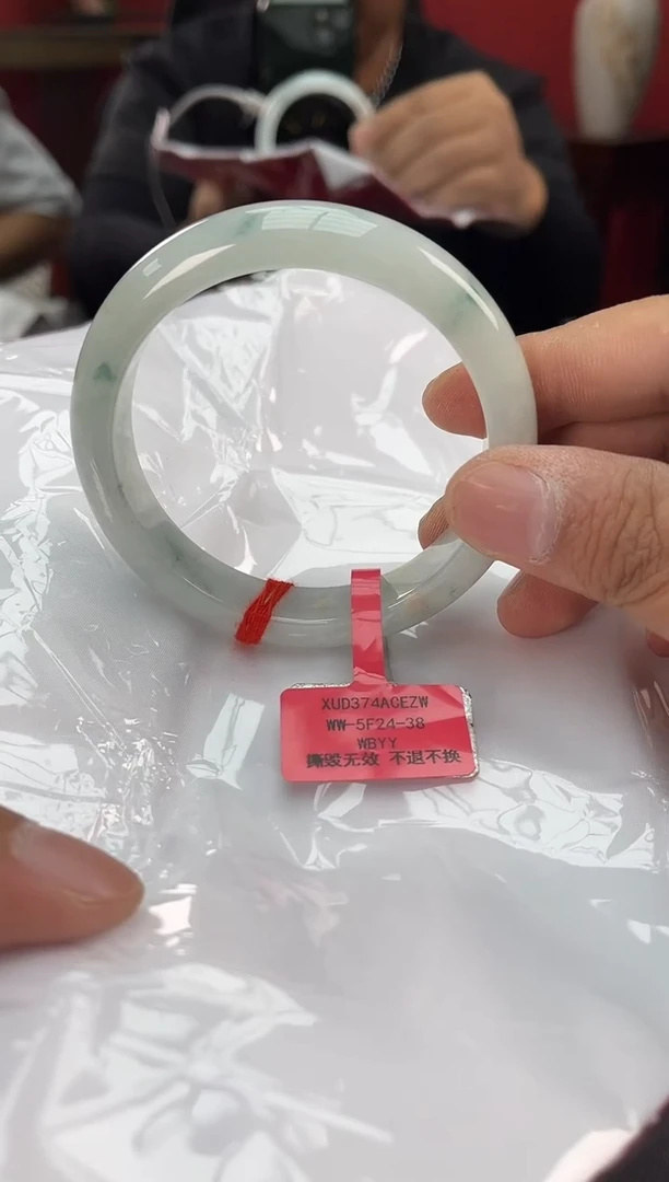 未镶嵌手镯翡翠翡翠手镯12
