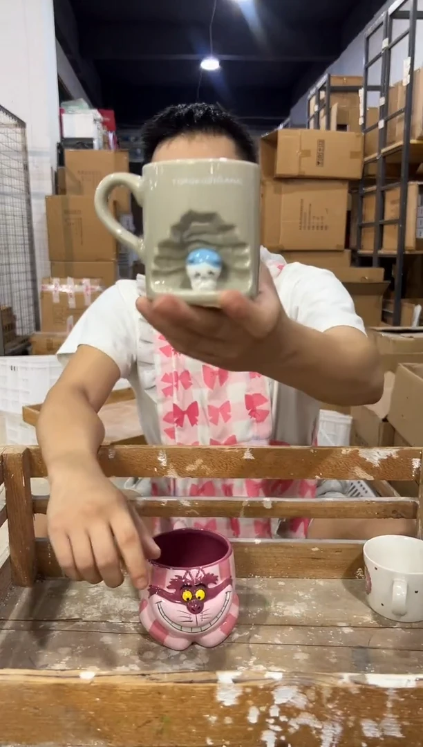 瓷片原盒小八树洞杯