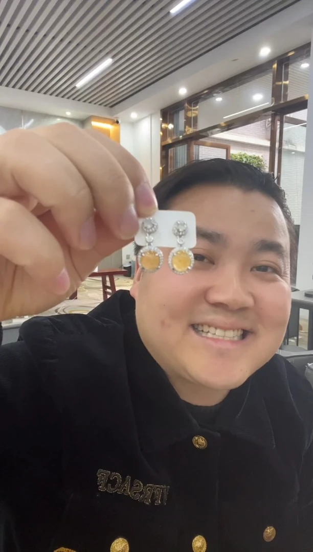 【闪购商品】翡翠耳饰未镶嵌耳环