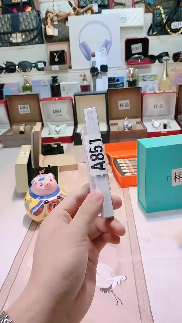 瓷片瓷器 库房到期 全部地板价@@1