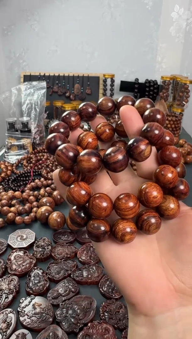 黄花梨/降香黄檀手串/手链48.8米1.8规格顺纹海黄手串