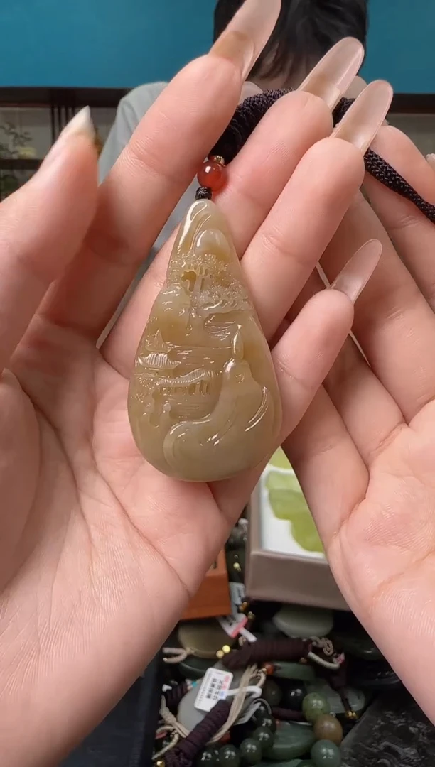 颈饰未镶嵌和田玉多样性发一