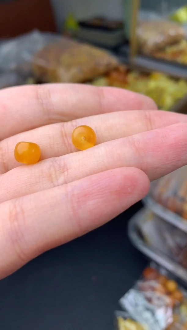 蜜蜡未镶嵌珠宝奇石1多样性发一件