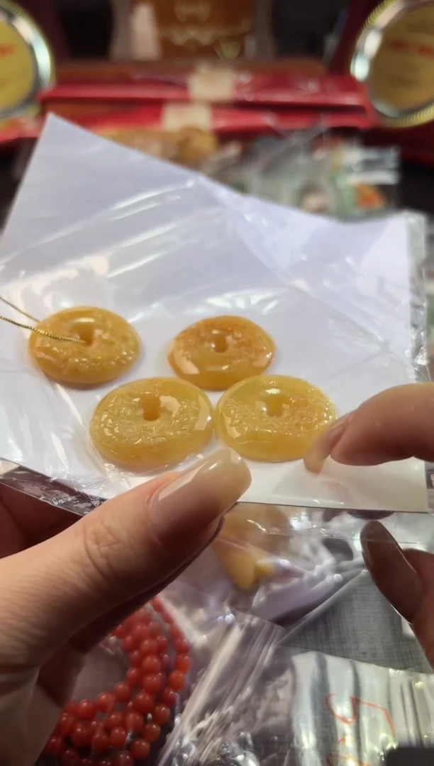 翡翠未镶嵌颈饰100713198随机发仅一件