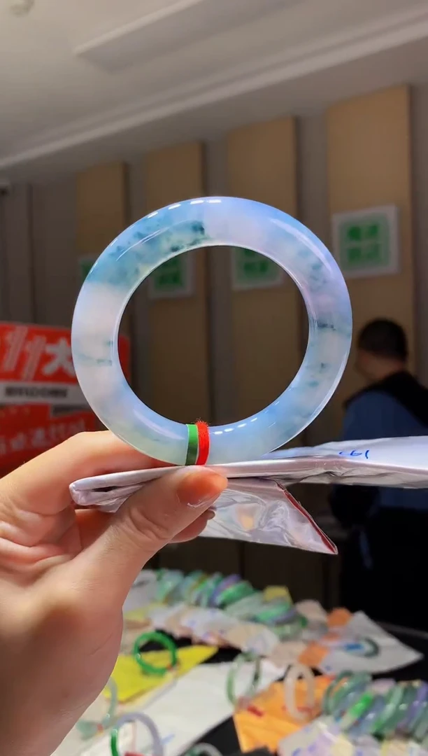 未镶嵌手镯翡翠-C61 圈口 57.1全款22万 定金2万