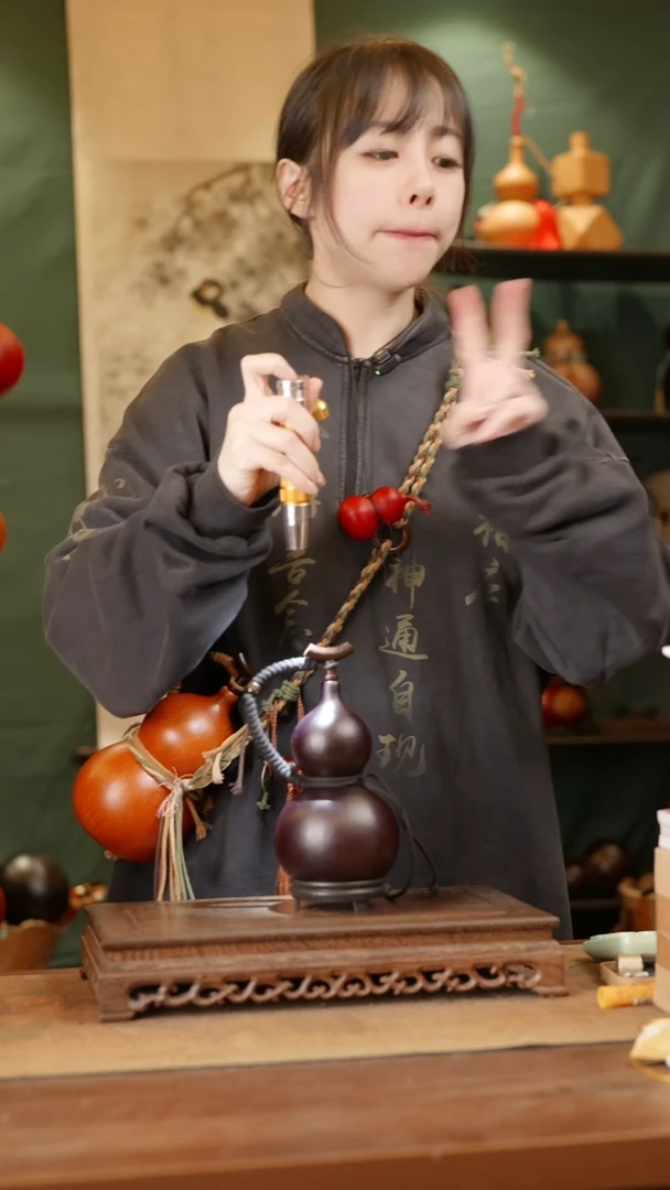 208号精品天然大漆酒葫芦一物一拍~