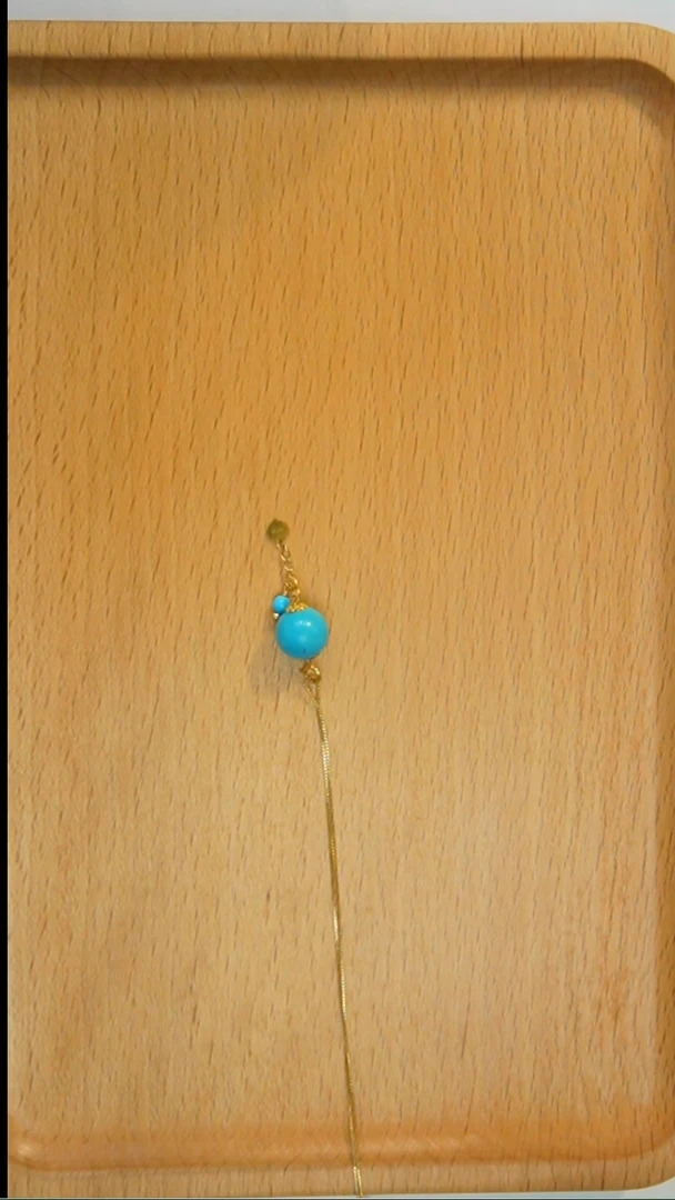 18K金镶嵌绿松石吊坠发货一件