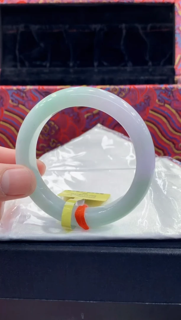 未镶嵌手镯翡翠翡翠手镯