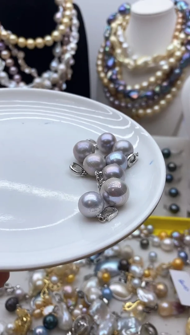 【闪购商品】淡水珍珠颈饰钛钢92