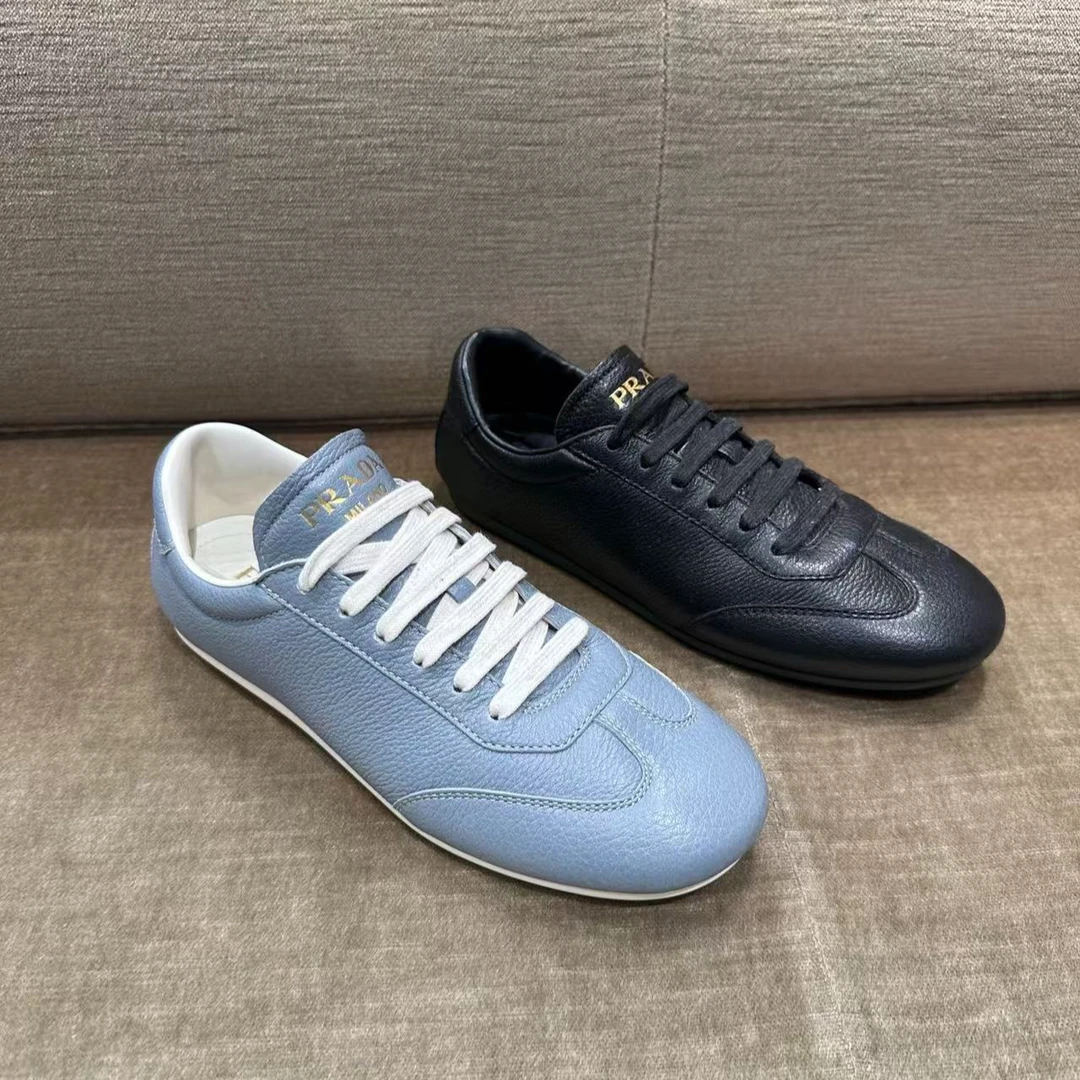 Prada/普拉达男款荔枝纹皮面平底德训鞋休闲鞋