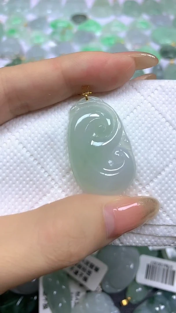 颈饰未镶嵌翡翠A货