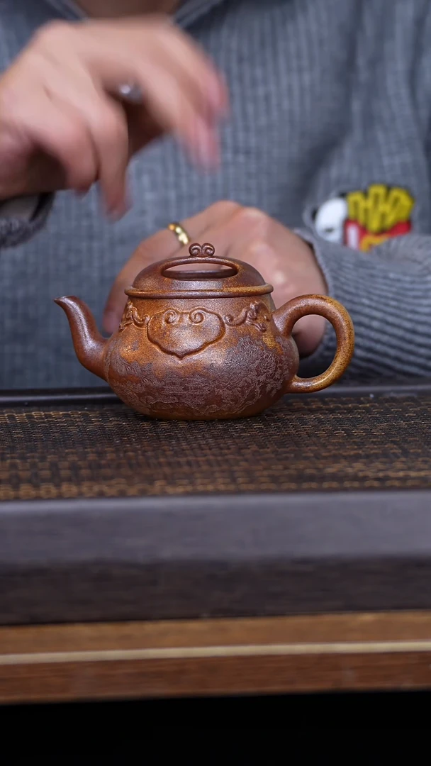 【闪购商品】紫砂茶壶45678931246797894