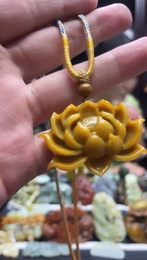 岫玉未镶嵌吊坠·多样性发货*拍一发一