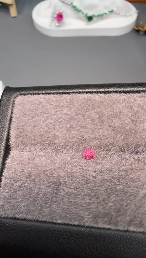 裸石尖晶石绝地0.1ct-A757-1p