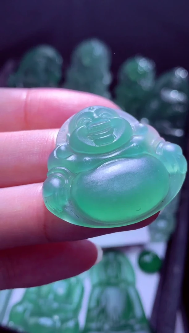 未镶嵌定制翡翠?****?天然缅甸翡翠A货毛货吊坠