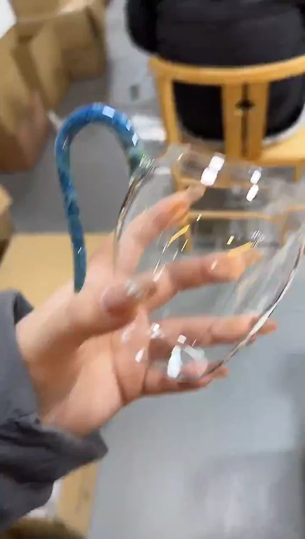 绅士蓝怡然公道杯